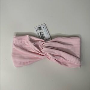 Lululemon ribbed NULU Twist front headband